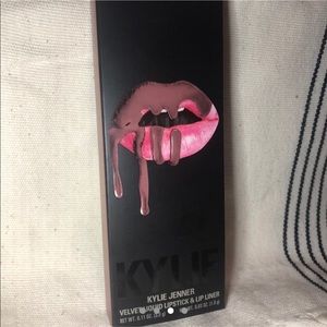 Kylie Cosmetics Makeup - Kylie Cosmetics Velvet Liquid Lipstick Kylie Cosmetics Makeup - Kylie Cosmetics Velvet Liquid Lipstick